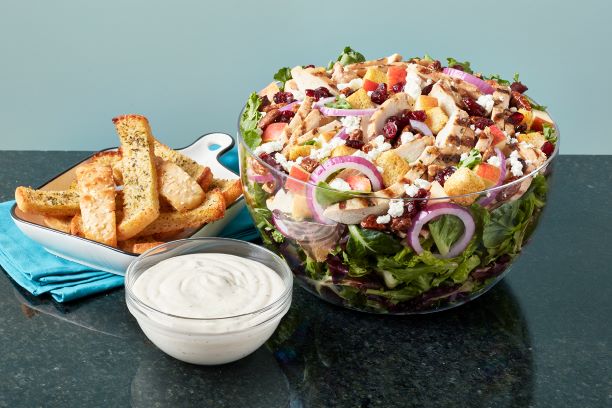 https://ordering.schlotzskys.com/usercontent/product_sub_img/For%20Group%20Salad%20w%20Protein%2040_Orchard%20Chicken%20Salad_470_1200x8002.jpg